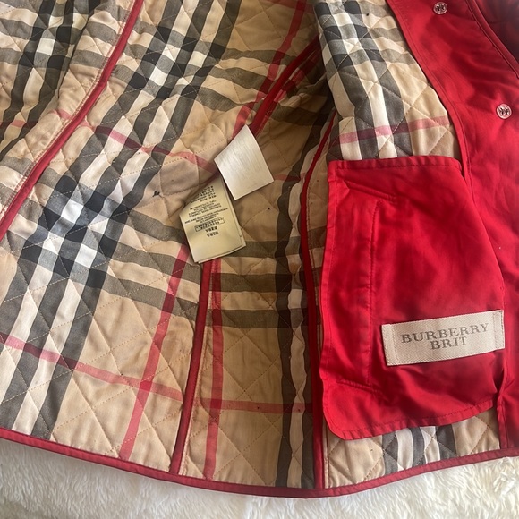 Red size small Burberry Quiles coat - Picture 8 of 8